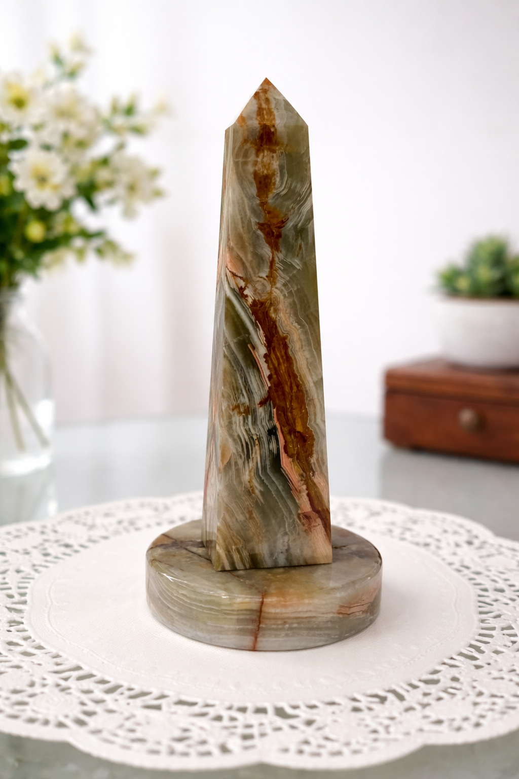 Washington Monument style marble obelisk sculpture with polished natural stone finish